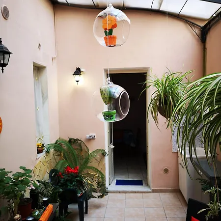 فندق مبيت وإفطار Casa Valeria كاتانيا