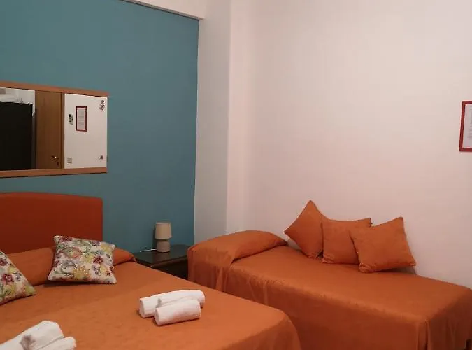 לינה וארוחת בוקר Casa Valeria קטאניה