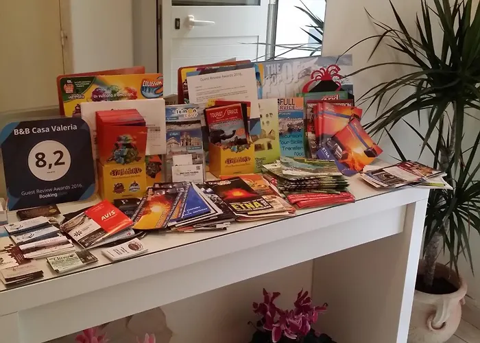 לינה וארוחת בוקר Casa Valeria קטאניה