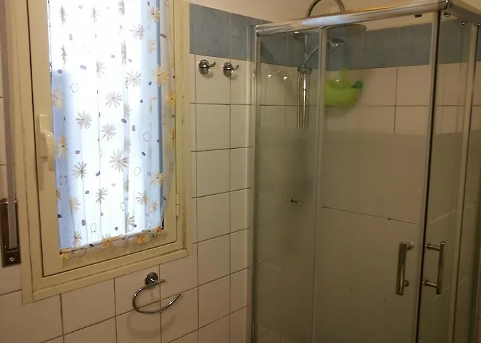 לינה וארוחת בוקר Casa Valeria קטאניה